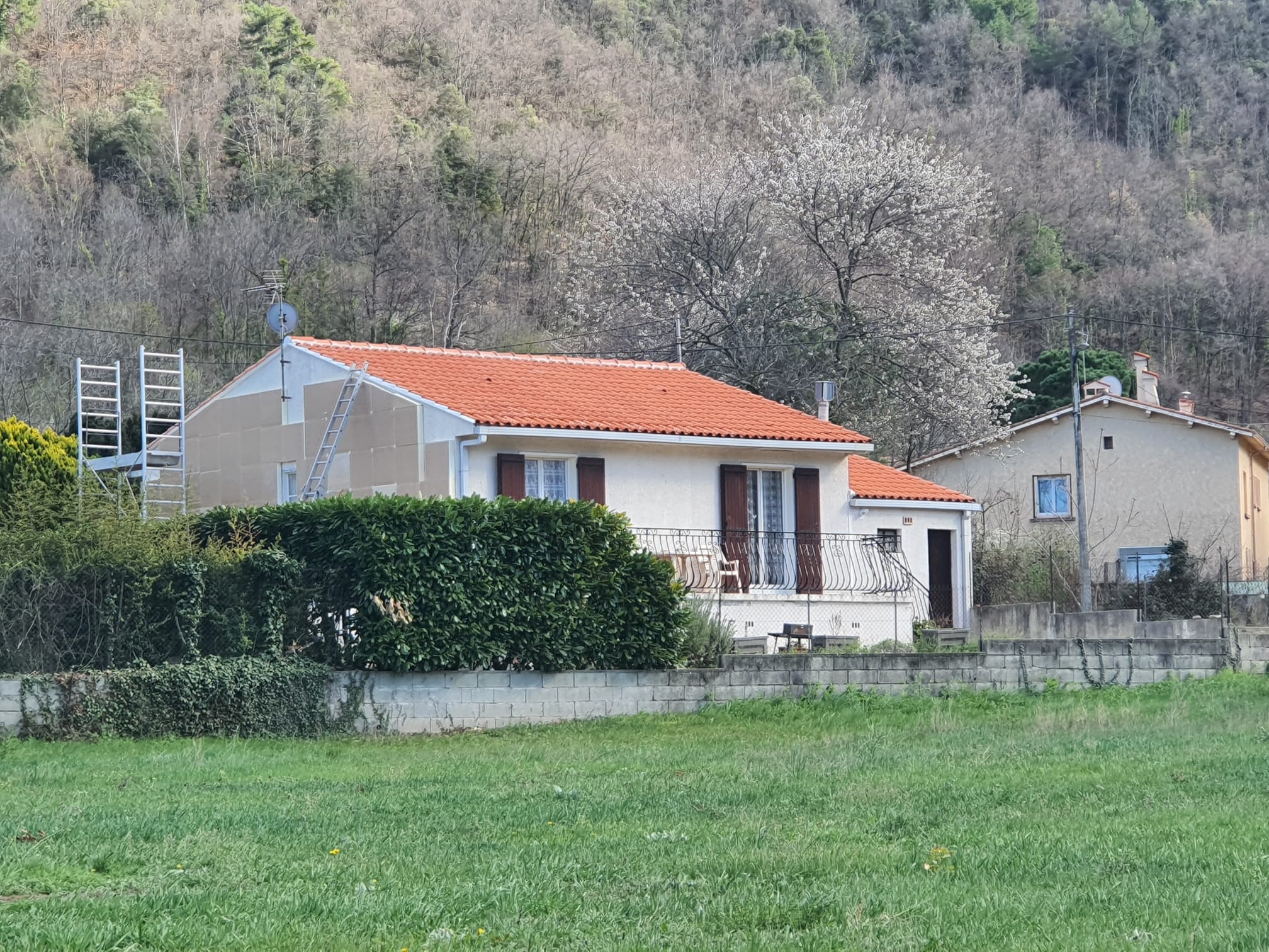 Travaux sur façade de maison
